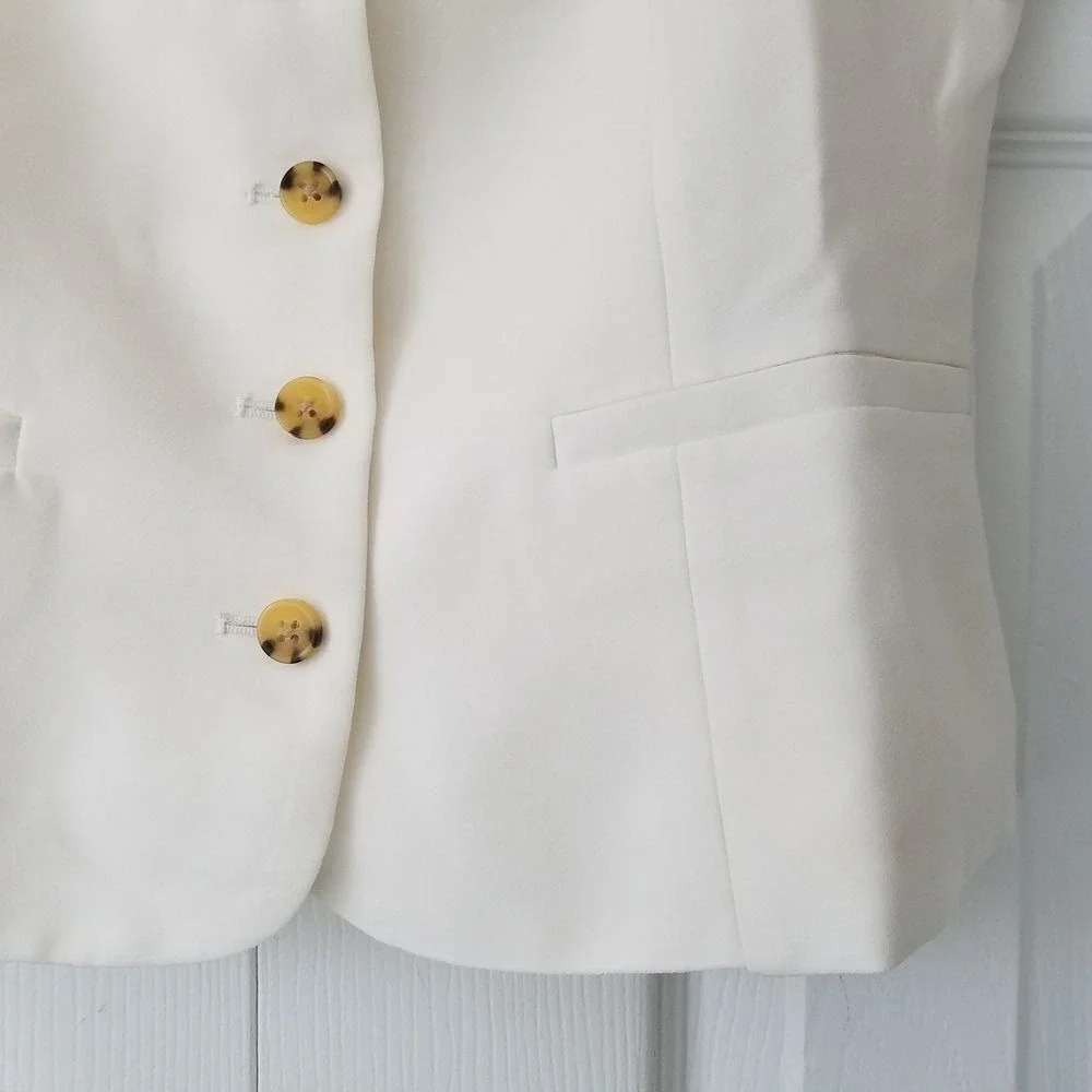 J. Crew Maia Scoop Neck Vest in Crepe Size 8 Ivory NWT $98 CF359